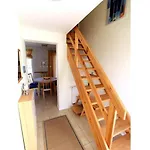 Aura - Comfort 2 With Shared Swimming Pool *