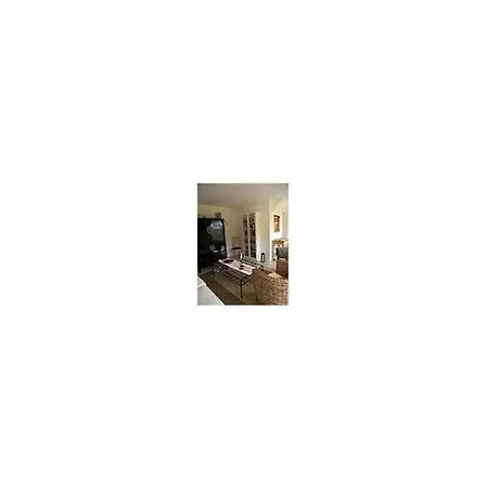 Aura - Comfort 2 With Shared Swimming Pool *