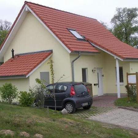 Aura - Comfort 2 With Shared Swimming Pool