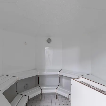 Aura - Comfort 2 With Shared Swimming Pool *