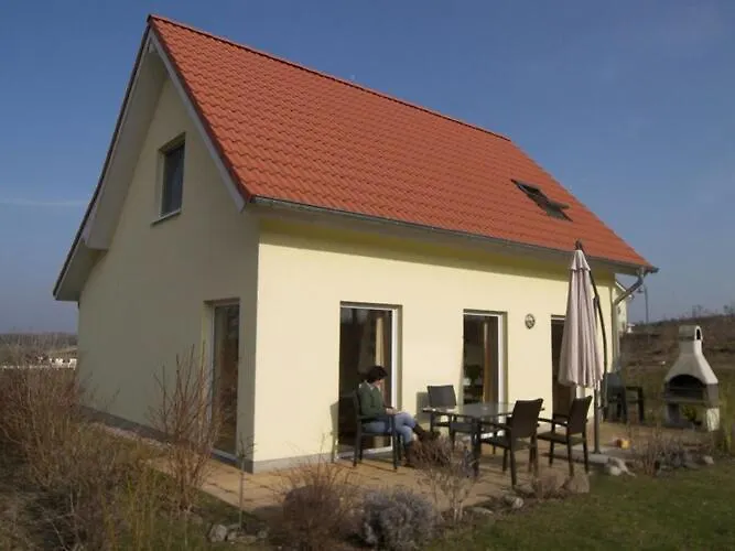 Aura - Comfort 2 With Shared Swimming Pool