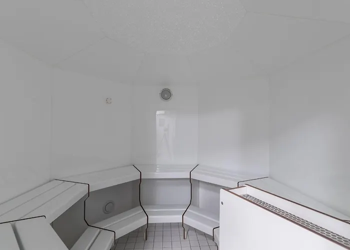 Aura - Comfort 2 With Shared Swimming Pool *