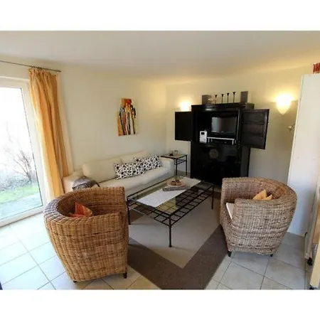 Aura - Comfort 2 With Shared Swimming Pool Apartment *