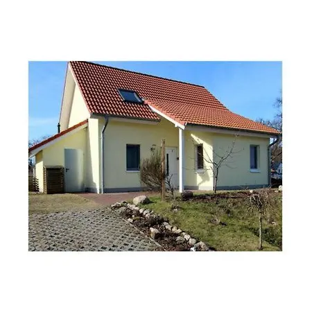 Apartment Aura - Comfort 2 With Shared Swimming Pool *